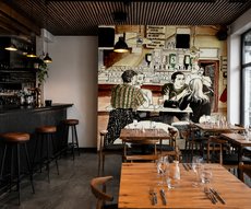 paris bistro
