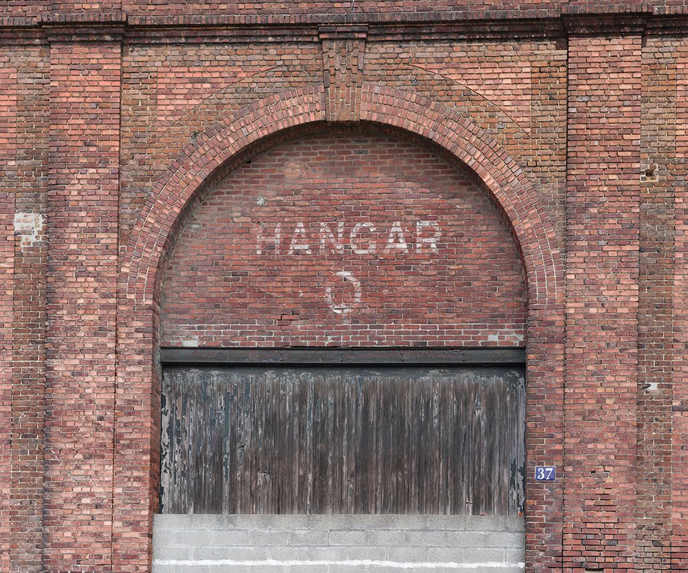 hangar 6